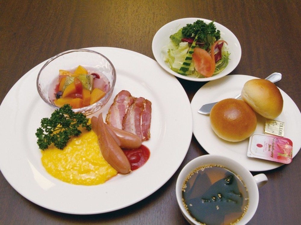 콰드 인 요코테 호텔 외부 사진